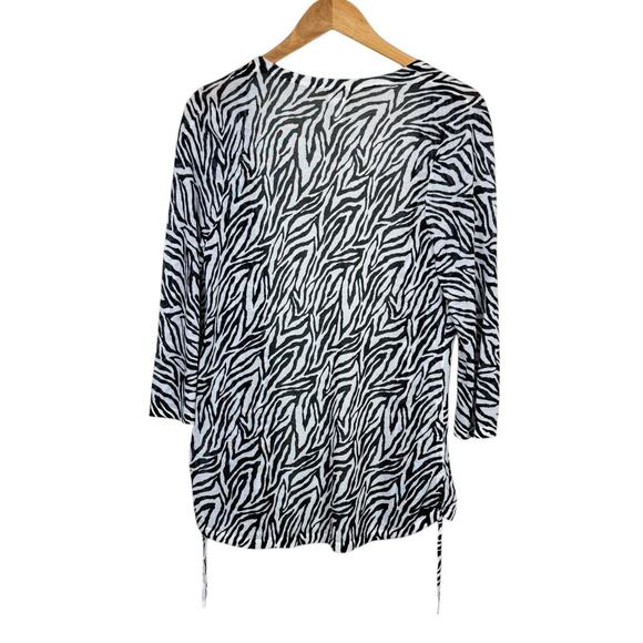 Chico’s 1 Rita Side Ruched Zebra Thin Knit Lightweight Open Layering Cardigan - Picture 12 of 16